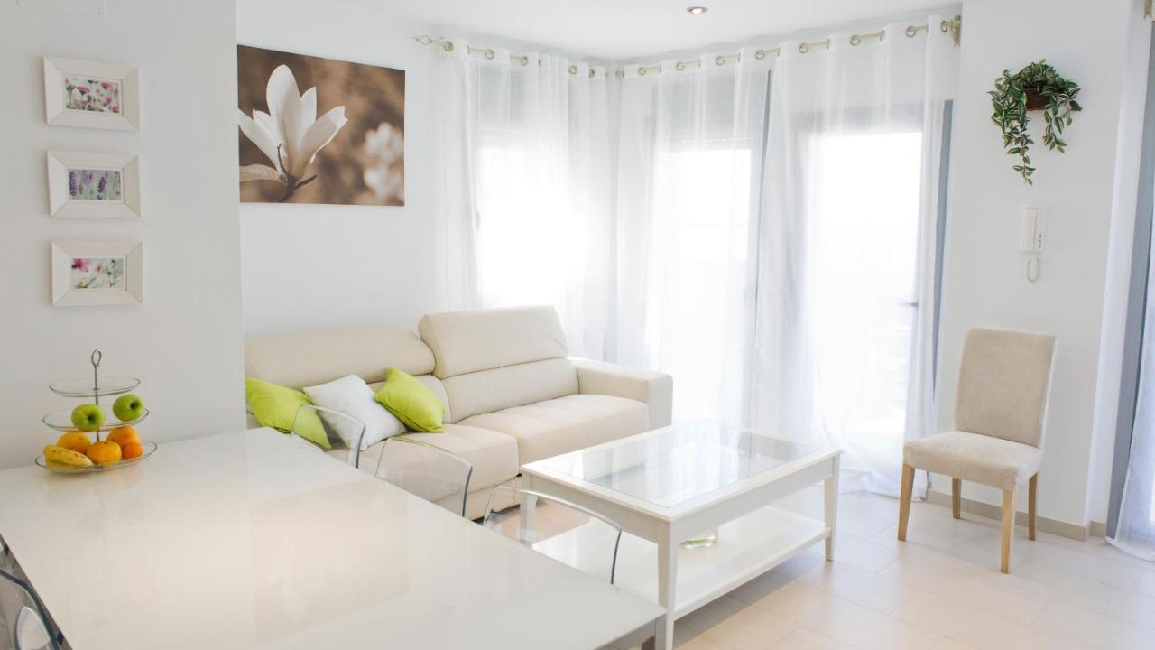 Apartament Tranquil Duplex In Sitges, Barcelona,Sea Views, Parking, Terrace Zewnętrze zdjęcie