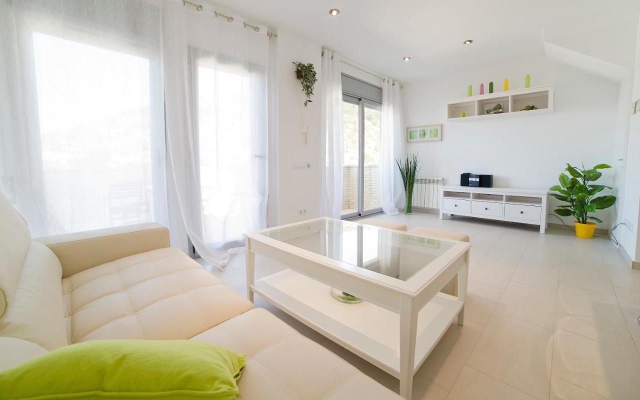 Apartament Tranquil Duplex In Sitges, Barcelona,Sea Views, Parking, Terrace Zewnętrze zdjęcie